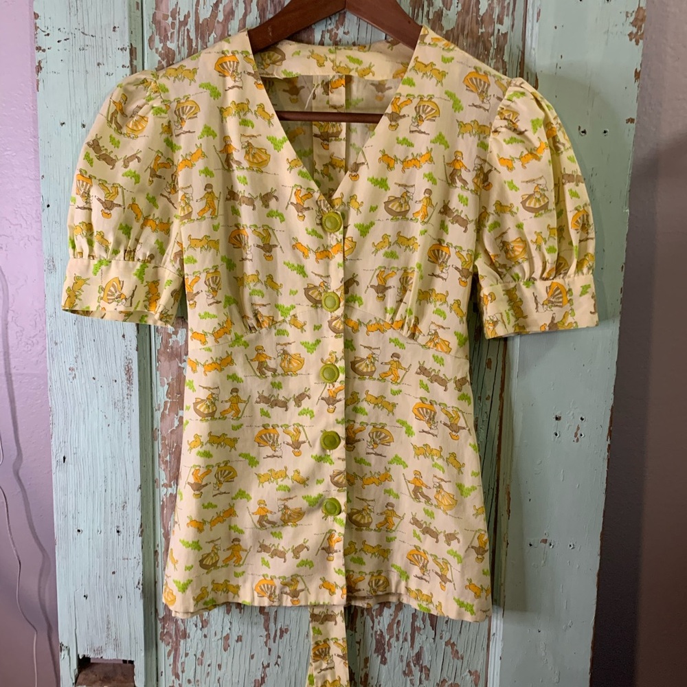 VTG women’s handmade shirt sleeve button down top with sheep shepard cartoon